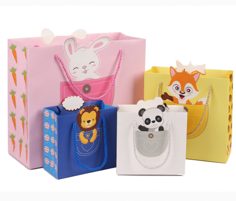2022 Custom Recyclable Logo Cartoon Children's Day Birthday Gift Bag Baby Gift Paper Bag One Month Gift Bag